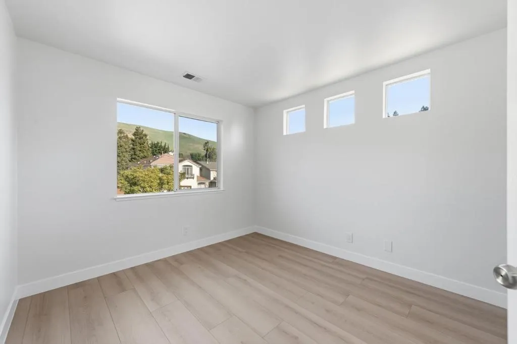 Bedroom #1