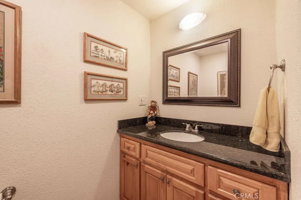 817 E Barker, Big Bear City, California 92314 home-pic-20
