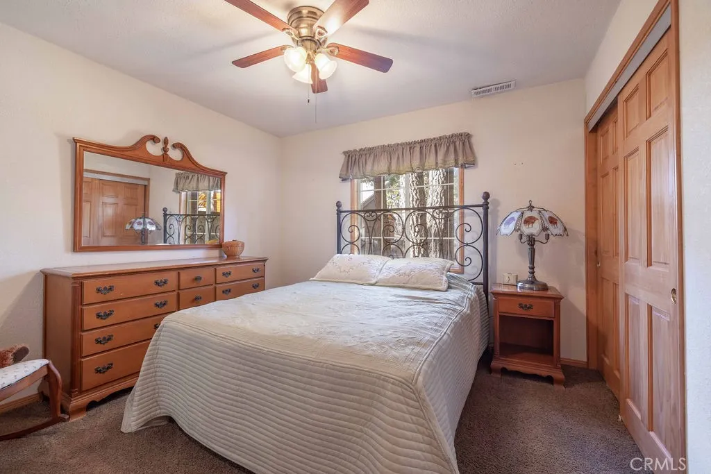 817 E Barker, Big Bear City, California 92314 home-pic-17