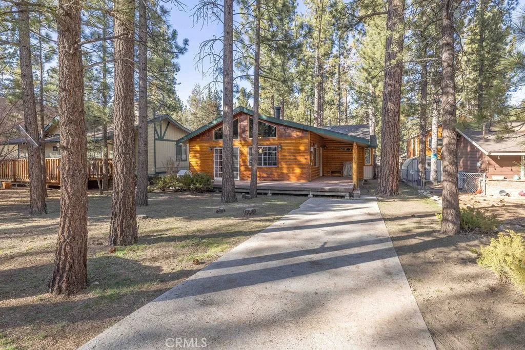 817 E Barker, Big Bear City, California 92314 home-pic-1