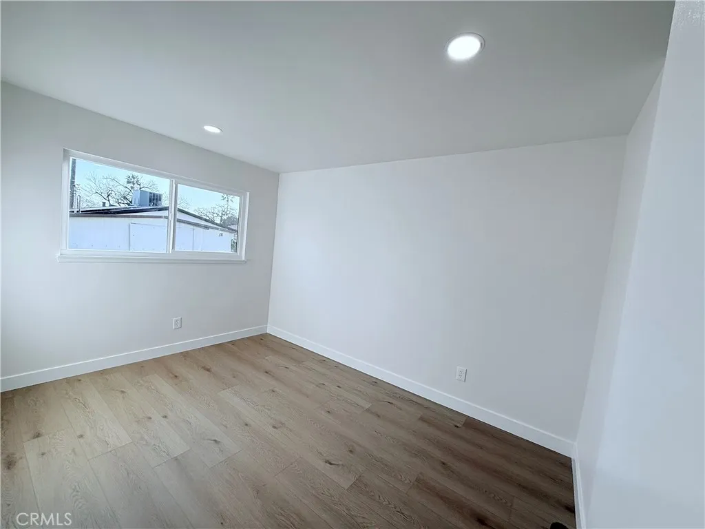 2837 7th, Rialto, California 92376 home-pic-12