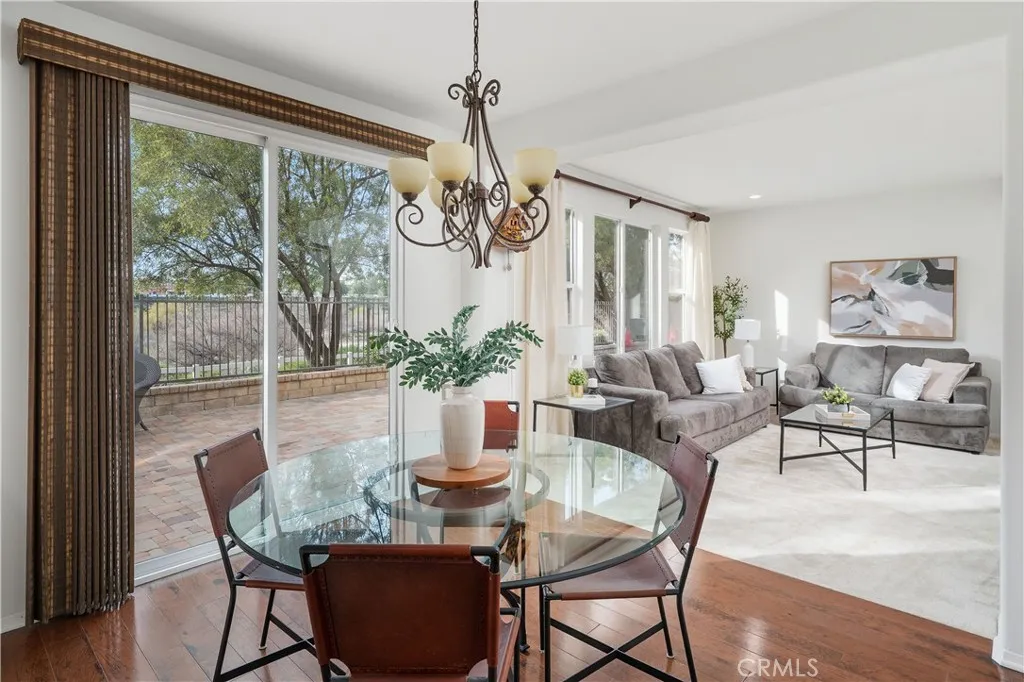 24125 Willowbrooke Court, Valencia, California 91354 home-pic-13