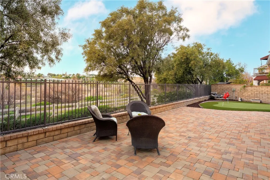 24125 Willowbrooke Court, Valencia, California 91354 home-pic-3