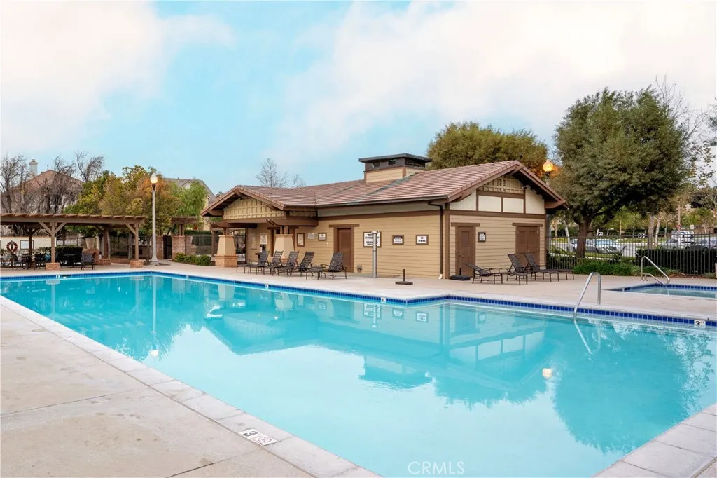 24125 Willowbrooke Court, Valencia, California 91354 home-pic-35