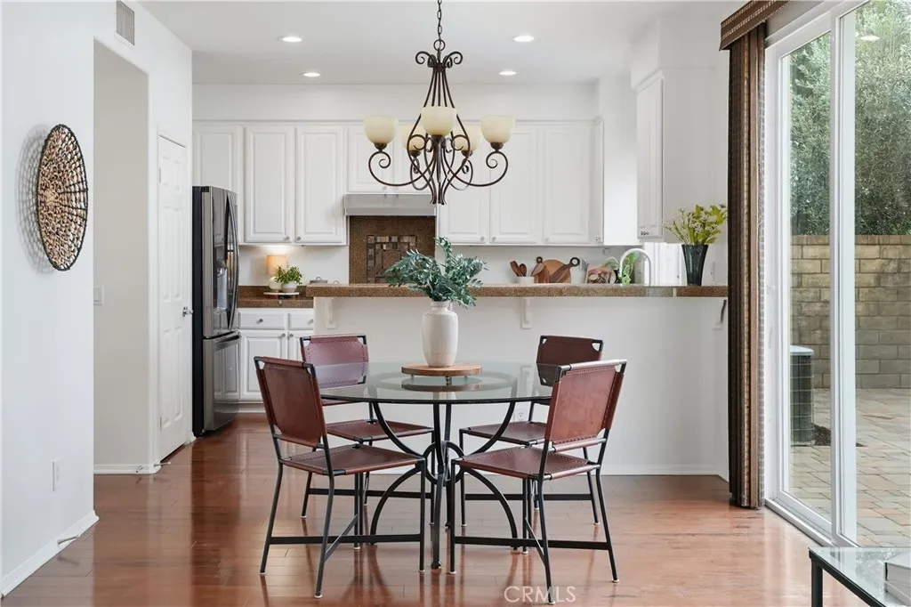 24125 Willowbrooke Court, Valencia, California 91354 home-pic-8