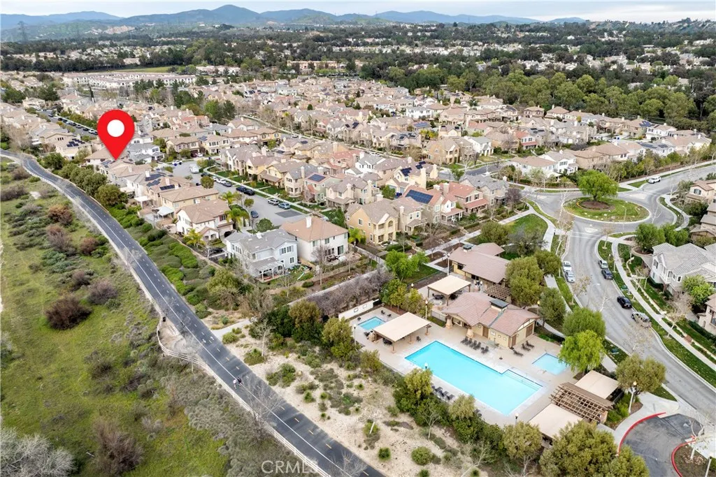 24125 Willowbrooke Court, Valencia, California 91354 home-pic-33