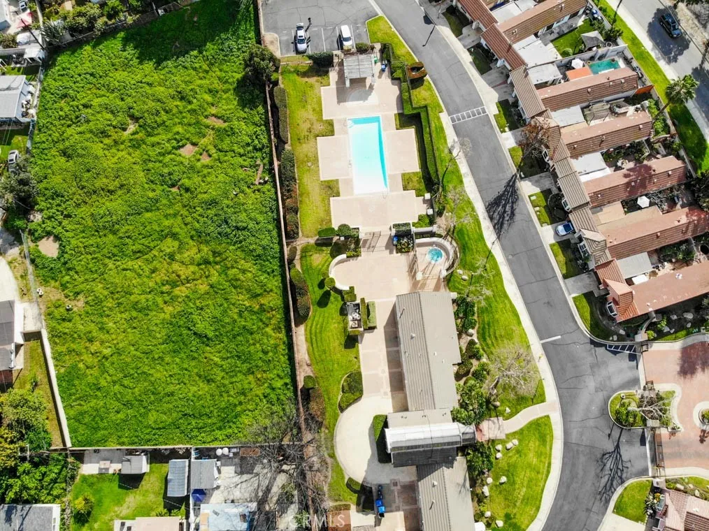 1632 Byron Court, Pomona, California 91768 home-pic-42
