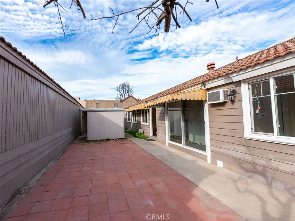 1632 Byron Court, Pomona, California 91768 home-pic-25