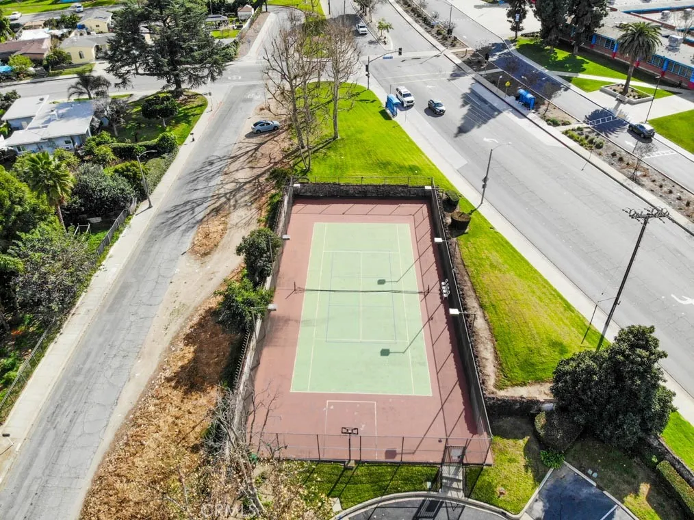 1632 Byron Court, Pomona, California 91768 home-pic-43
