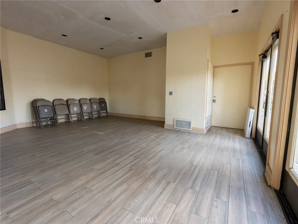 1632 Byron Court, Pomona, California 91768 home-pic-33