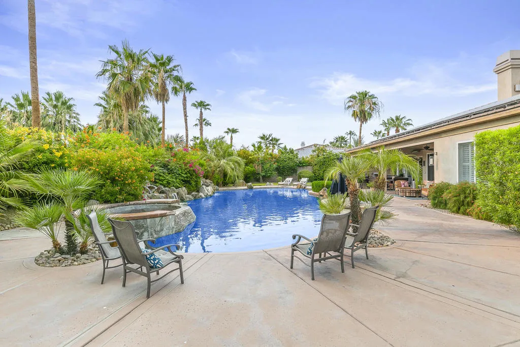49347 Gila River Street, Indio, California 92201 home-pic-39