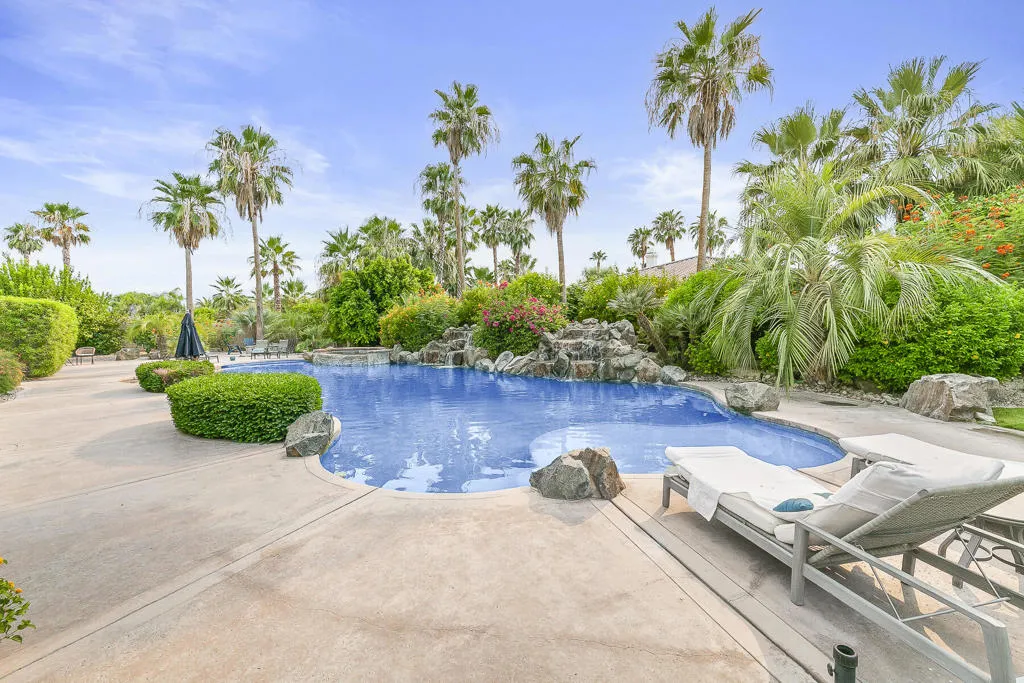 49347 Gila River Street, Indio, California 92201 home-pic-35