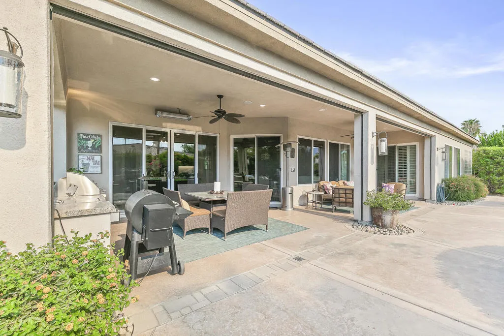 49347 Gila River Street, Indio, California 92201 home-pic-31
