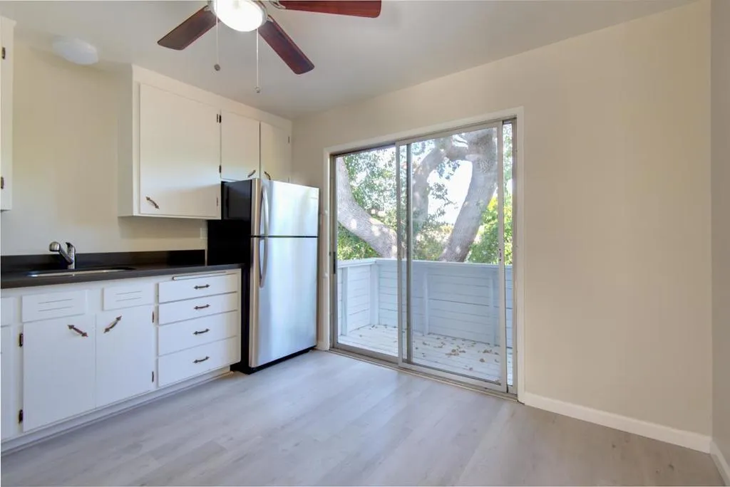 1151 Davis Street, Redwood City, California 94061 — photo 4