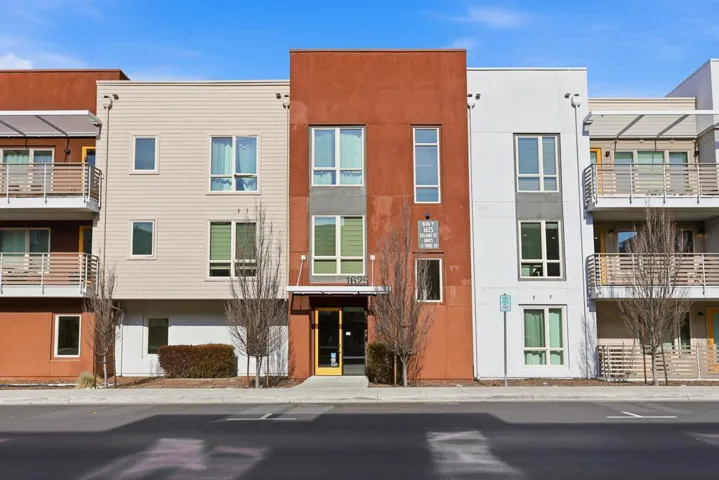 1625 Delano Street 23, Milpitas, California 95035