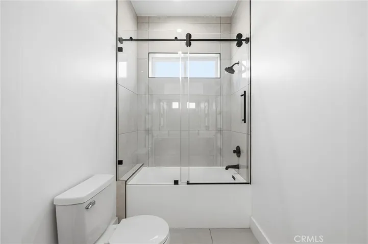 6556 Balboa Boulevard, Lake Balboa, California 91406