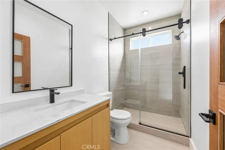 6556 Balboa Boulevard, Lake Balboa, California 91406