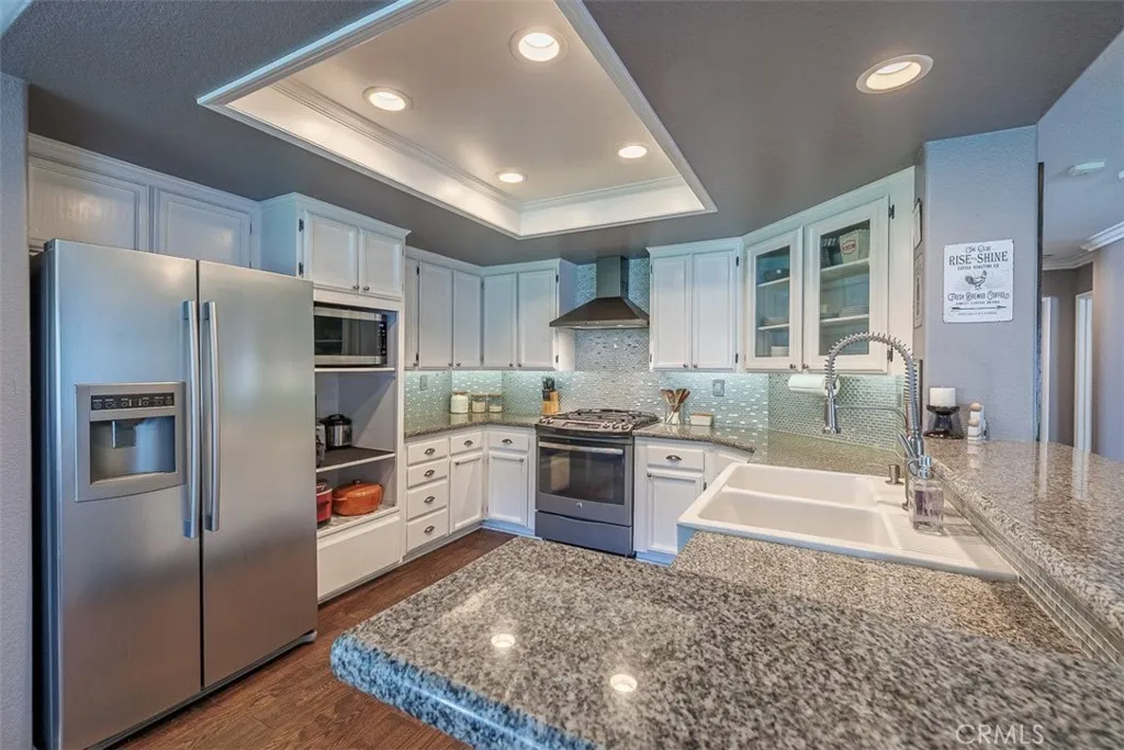 23717 Ballestros Road, Murrieta, California 92562 home-pic-11