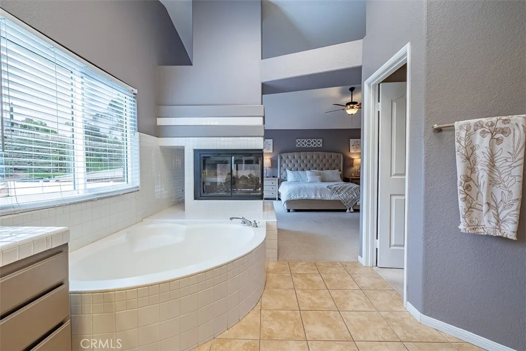 23717 Ballestros Road, Murrieta, California 92562 home-pic-21