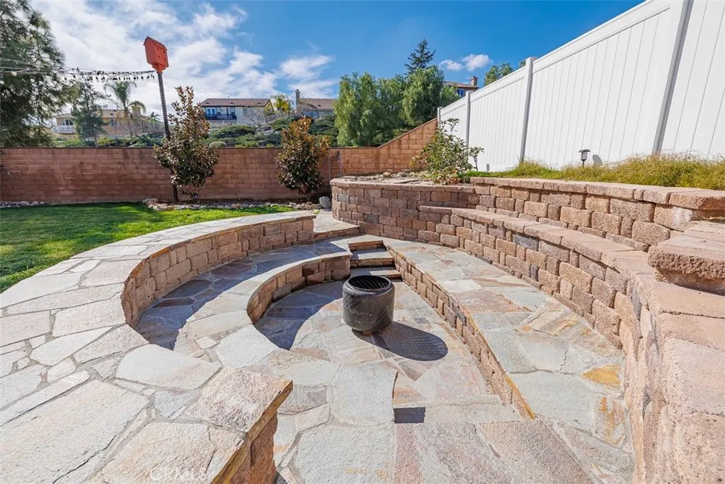 23717 Ballestros Road, Murrieta, California 92562 home-pic-35