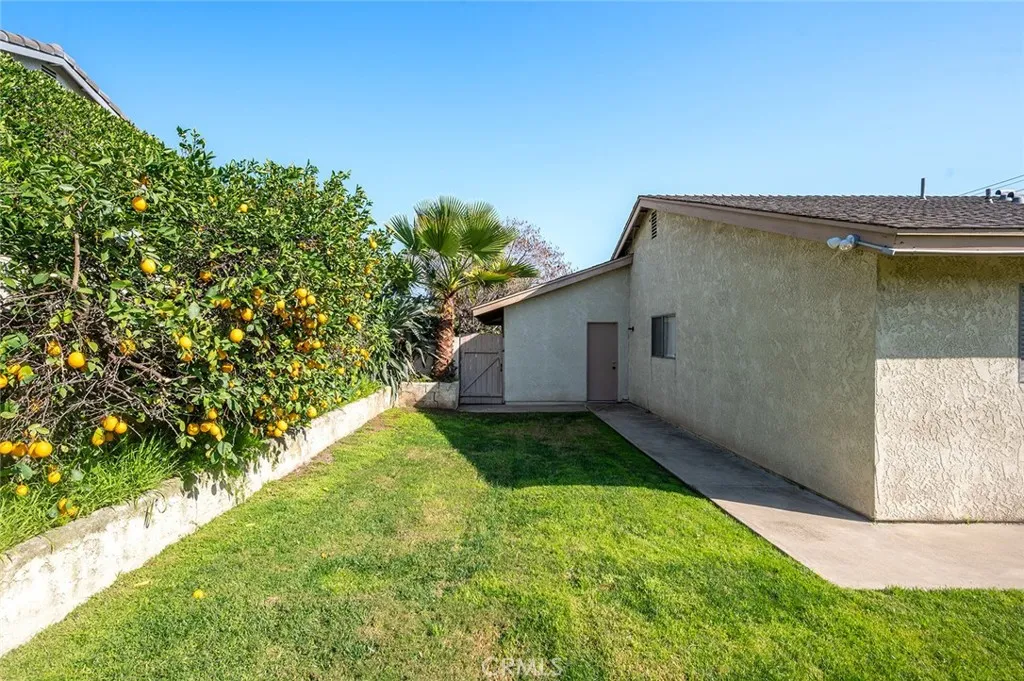 1503 N Albright, Upland, California 91786 home-pic-32