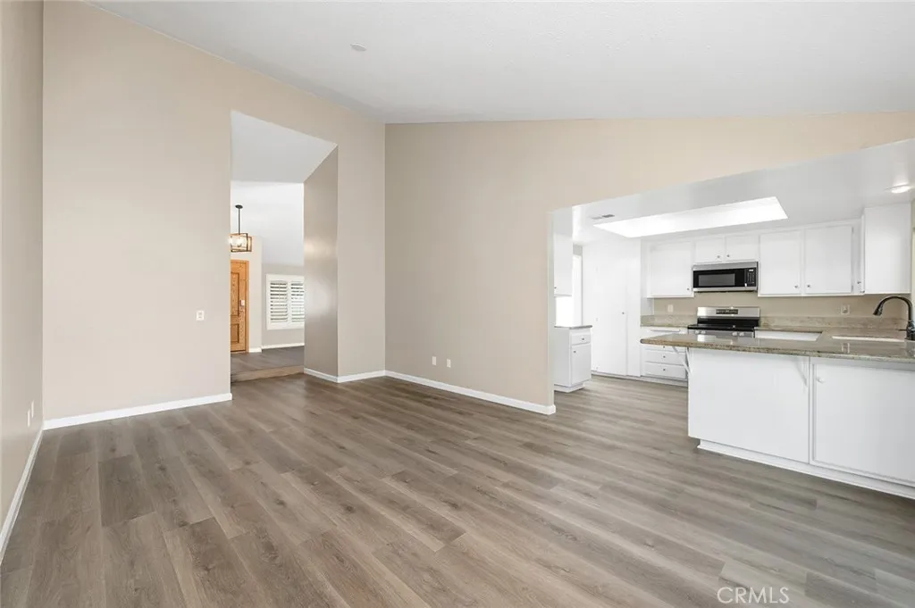1503 N Albright, Upland, California 91786 home-pic-11
