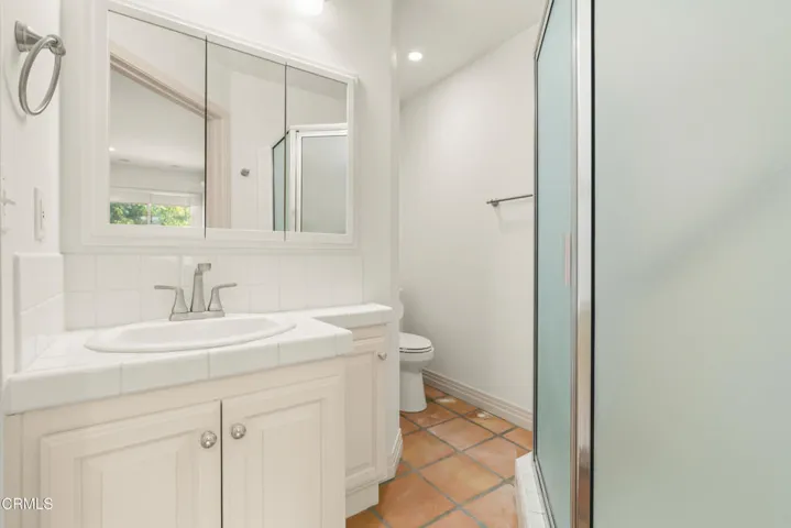 Guest House Bathroom