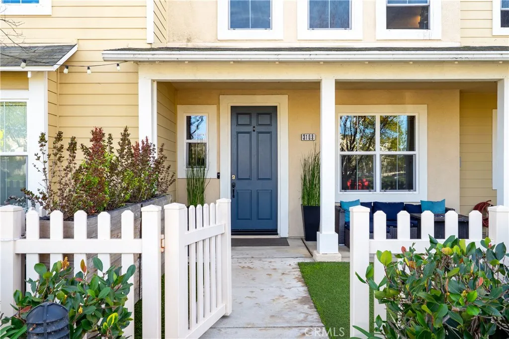 3108 N Oxnard Boulevard, Oxnard, California 93036 home-pic-3