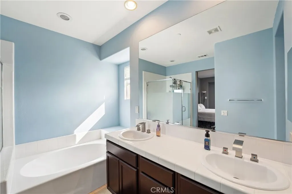 3108 N Oxnard Boulevard, Oxnard, California 93036 home-pic-25