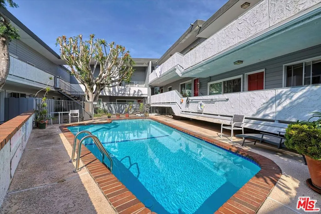 2021 California Avenue 20, Santa Monica, California 90403 home-pic-18