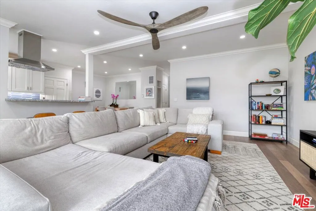 2021 California Avenue 20, Santa Monica, California 90403 home-pic-6