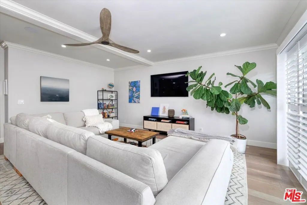2021 California Avenue 20, Santa Monica, California 90403 home-pic-7