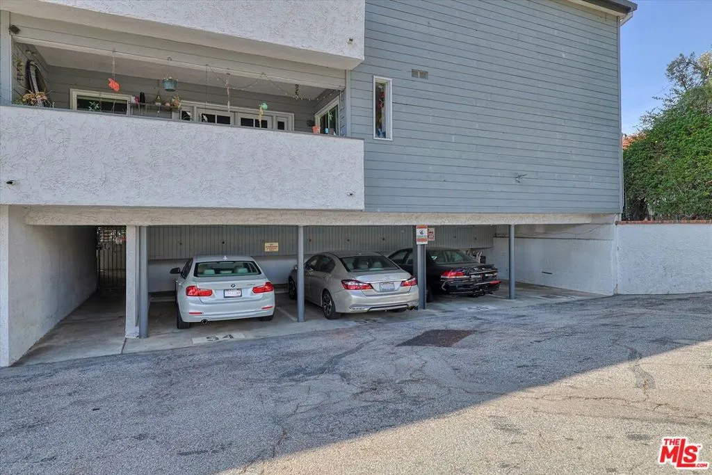 2021 California Avenue 20, Santa Monica, California 90403 home-pic-20