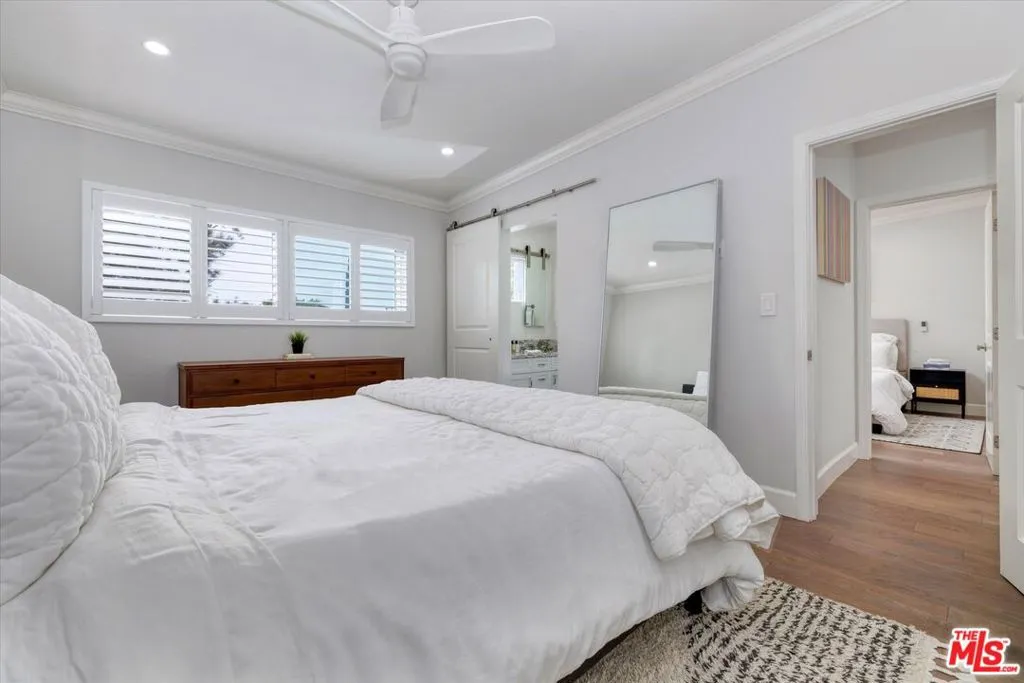 2021 California Avenue 20, Santa Monica, California 90403 home-pic-11