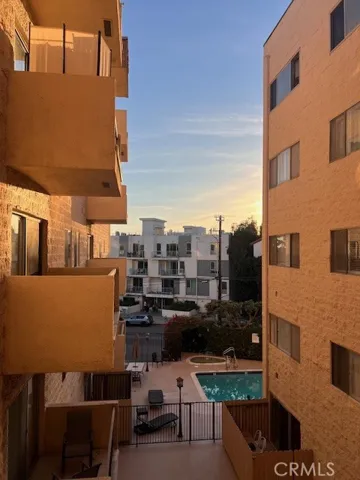 Beautiful view Westward of pool and spa