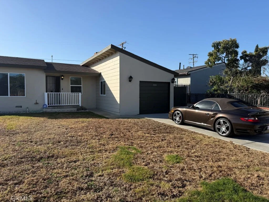 1930 W 18th, Santa Ana, California 92706 home-pic-1