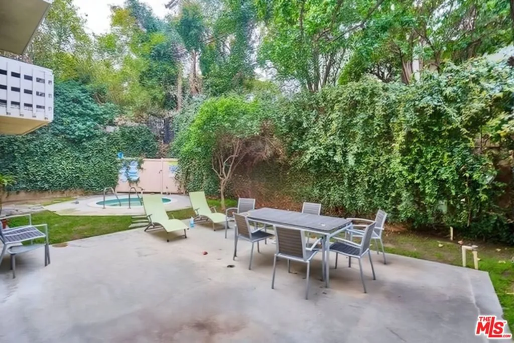 3315 Griffith Park Boulevard 101, Los Angeles, California 90027 home-pic-10