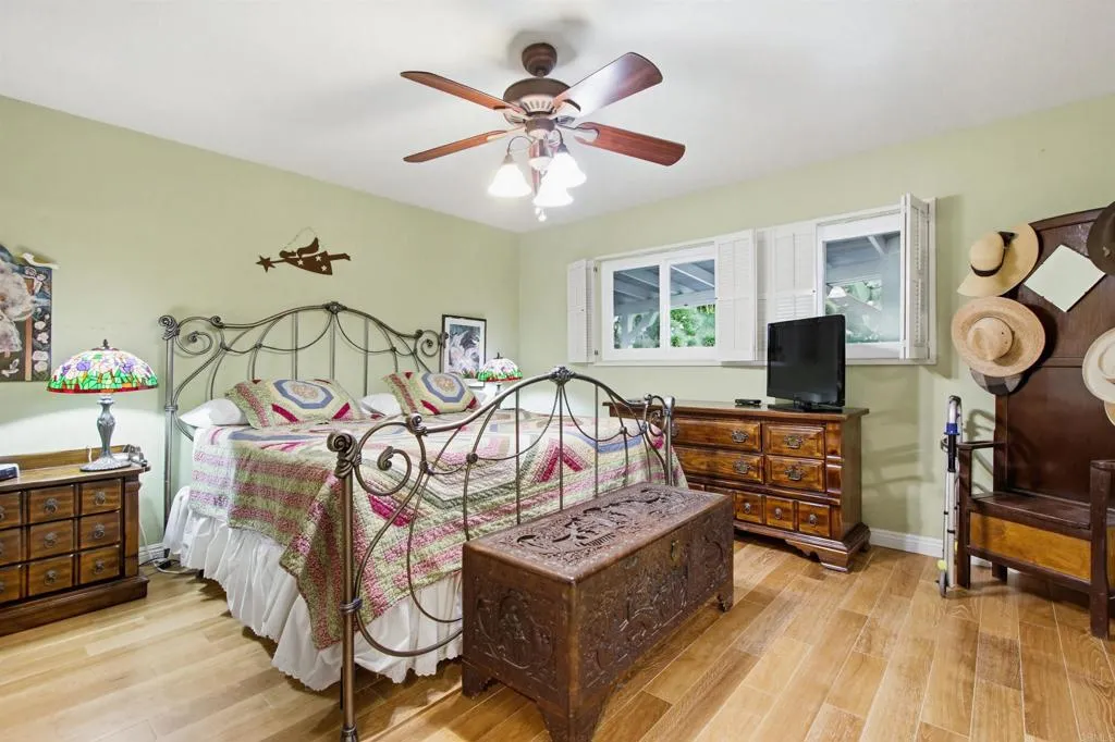 5012 Sleeping Indian Road, Fallbrook, California 92028 home-pic-31