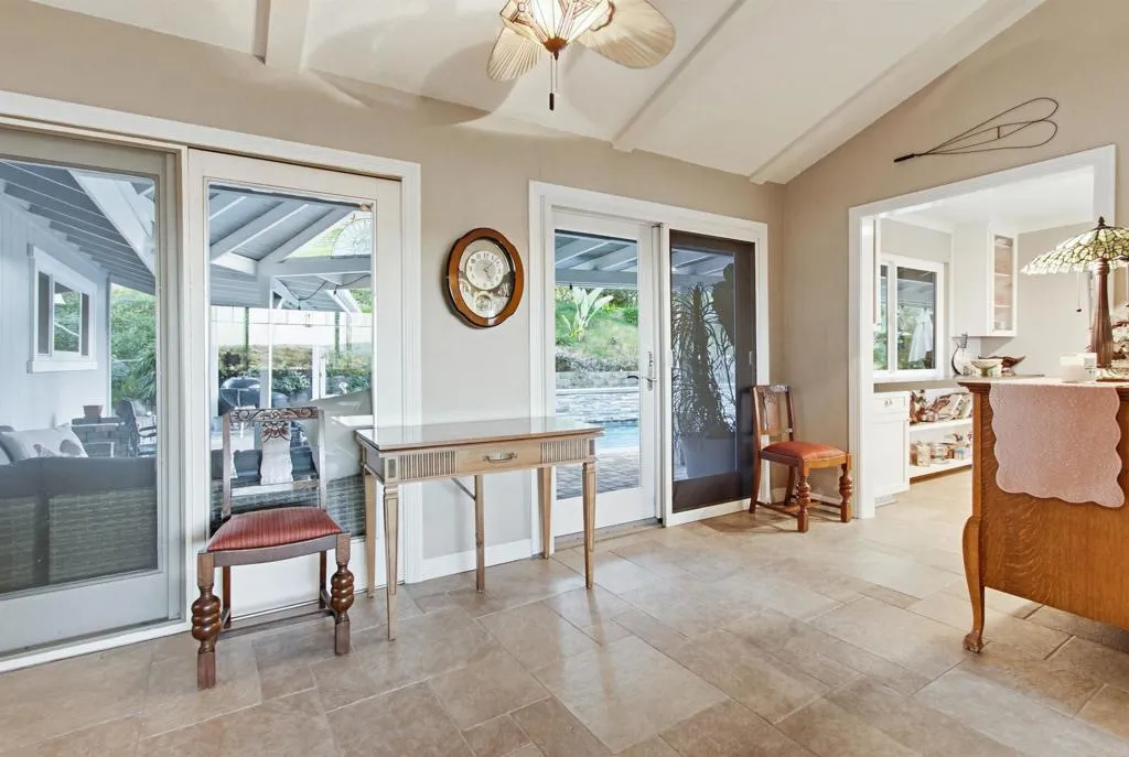 5012 Sleeping Indian Road, Fallbrook, California 92028 home-pic-16