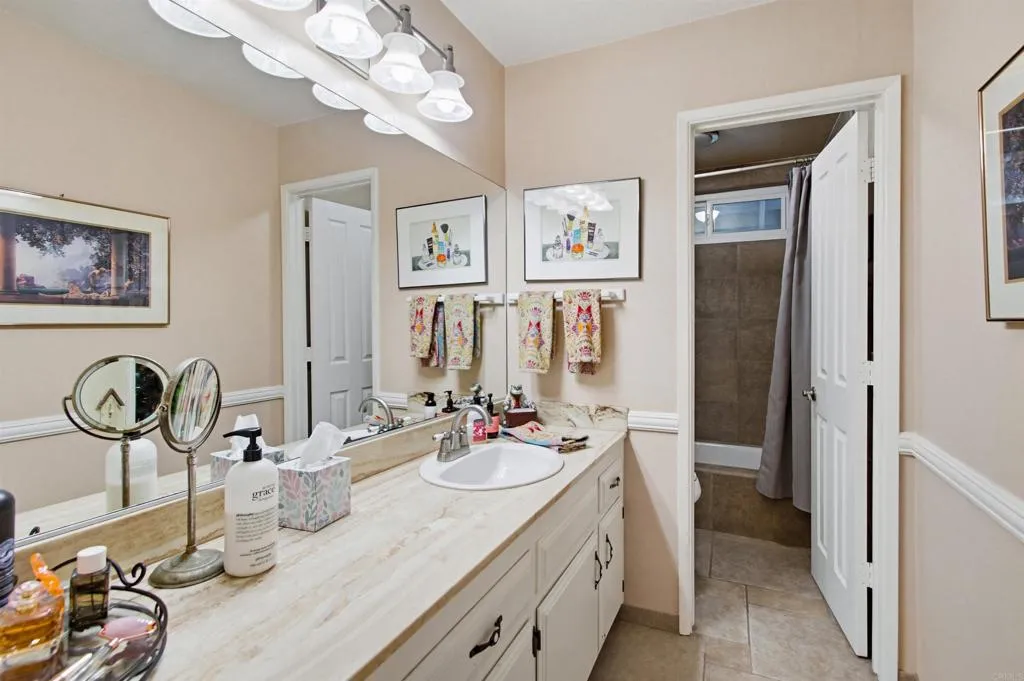 5012 Sleeping Indian Road, Fallbrook, California 92028 home-pic-41