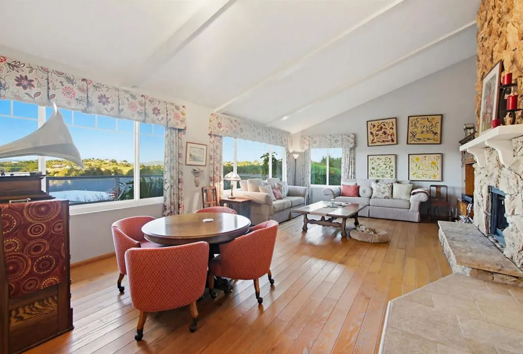 5012 Sleeping Indian Road, Fallbrook, California 92028 home-pic-9