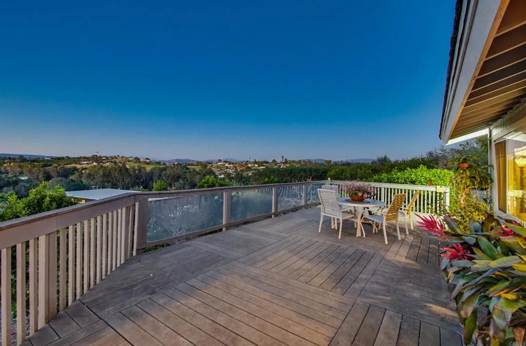 5012 Sleeping Indian Road, Fallbrook, California 92028 home-pic-7
