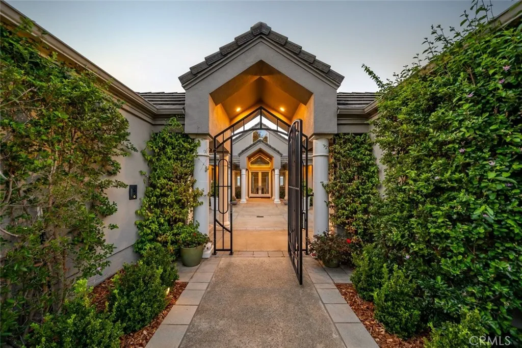 2813 Alamo Drive, Los Osos, California 93402 home-pic-2