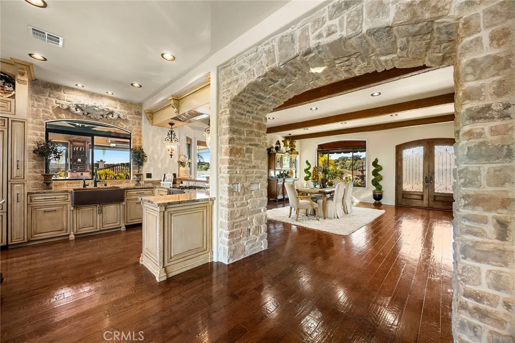 3670 Genista Place, Fallbrook, California 92028 home-pic-18