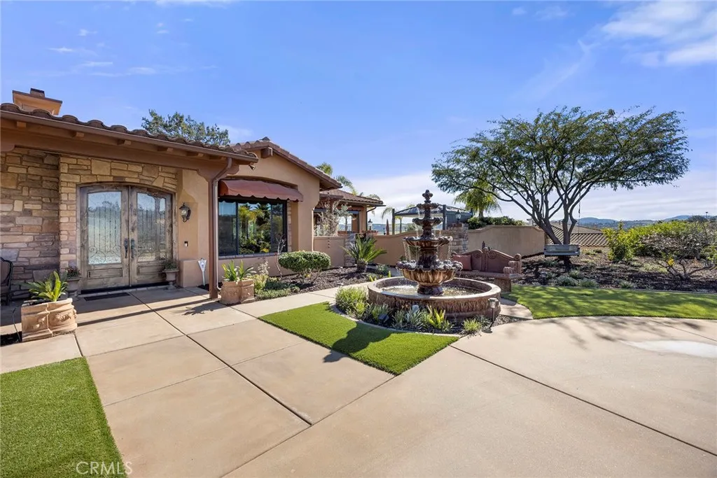 3670 Genista Place, Fallbrook, California 92028 home-pic-10