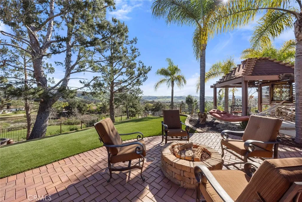 3670 Genista Place, Fallbrook, California 92028 home-pic-38
