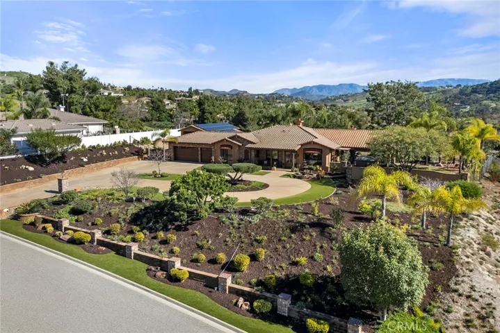 Curb Appeal is a 10+