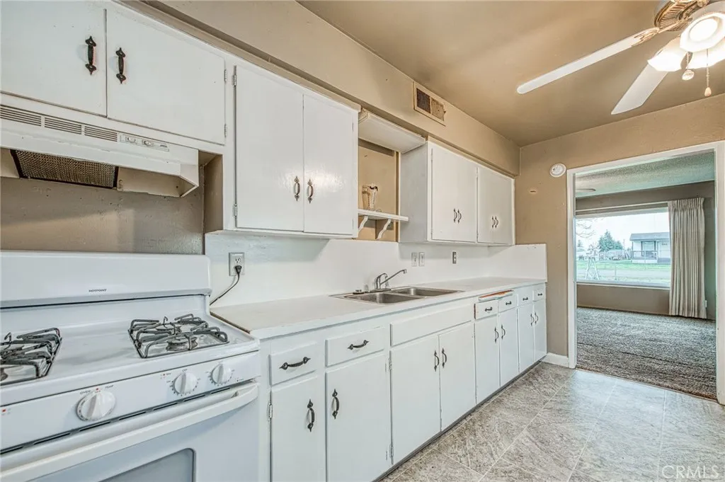 6729 W Clinton Avenue, Fresno, California 93723 home-pic-60