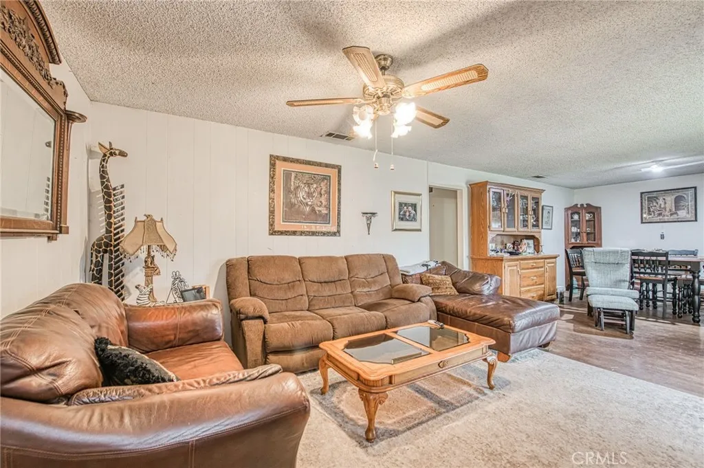 6729 W Clinton Avenue, Fresno, California 93723 home-pic-30