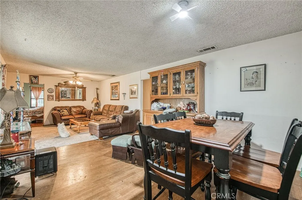 6729 W Clinton Avenue, Fresno, California 93723 home-pic-27